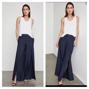 Bcbg Max Azria trouser pants with slits. Sz Large